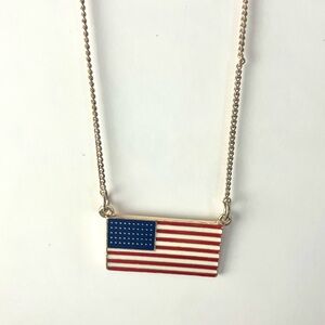 H&M American flag gold tone necklace *pre loved*